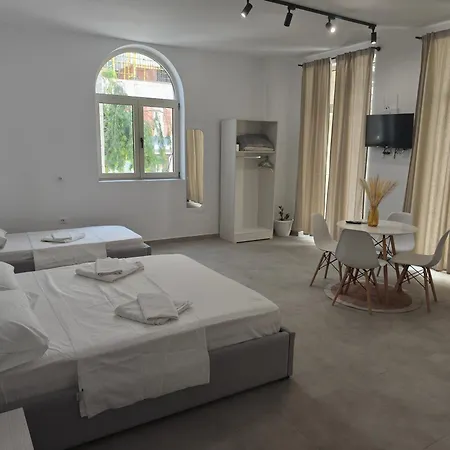 Melina Apartmanhotel