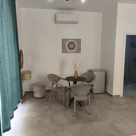 Apartmanhotel Melina 3*