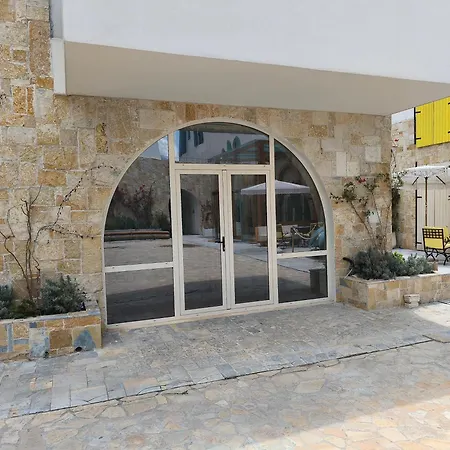 Melina Apartmanhotel Dhërmi
