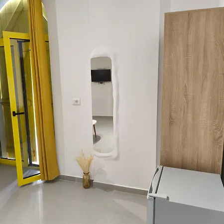 Melina Apartmanhotel Dhërmi
